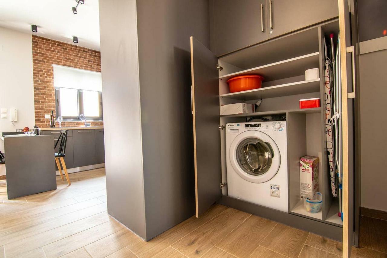 Mos Luxury - The Loft Appartement La Canée